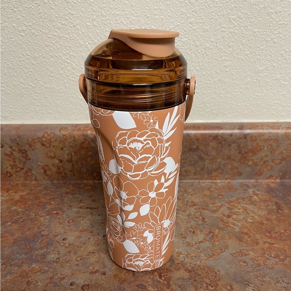 Brumate Sandstone Bloom Shaker - Picture 3 of 4